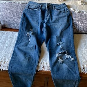 Distressed Jeans -
